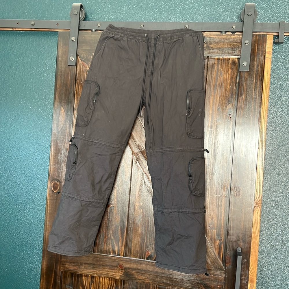Baggy cargo pants